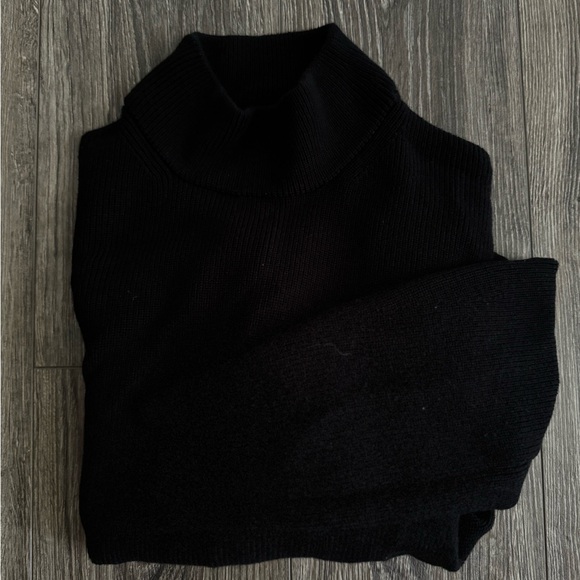 Lululemon Black merino wool blend Turtleneck Sweater - Picture 5 of 6
